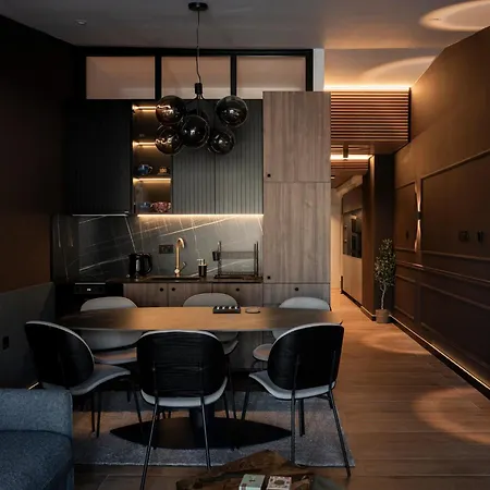 Daire Maraschino - Lux In