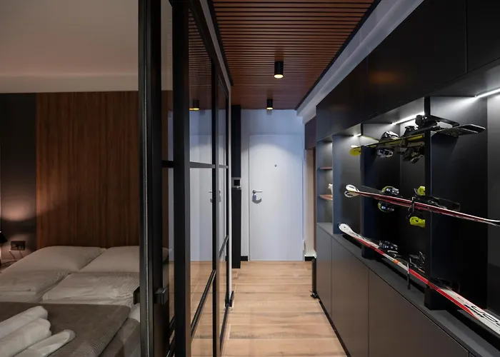 Daire Maraschino - Lux In